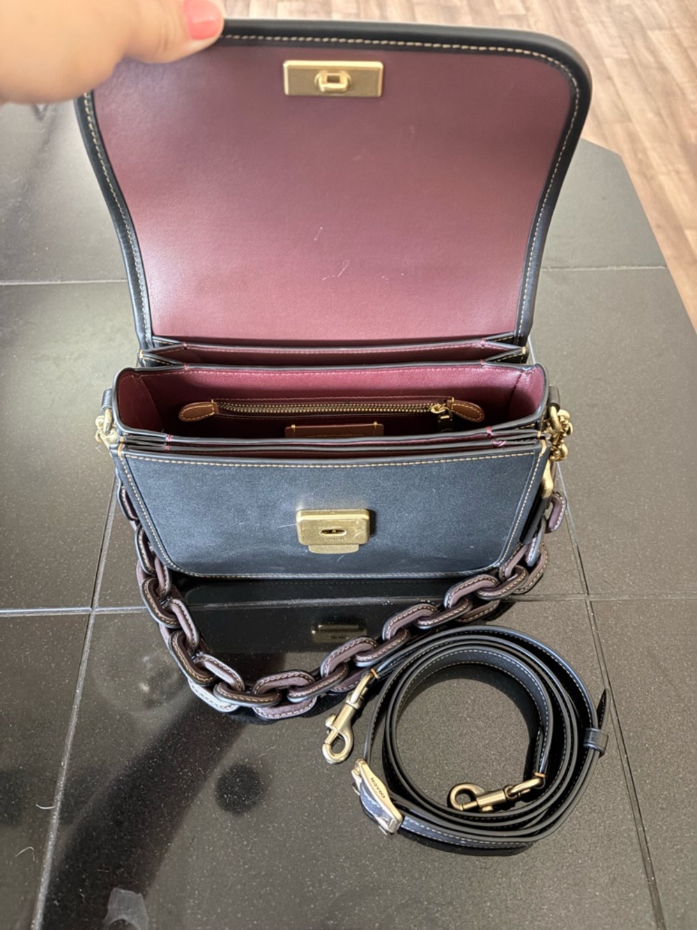 1941 Coach Rogue top handle black - Picture 7 of 10